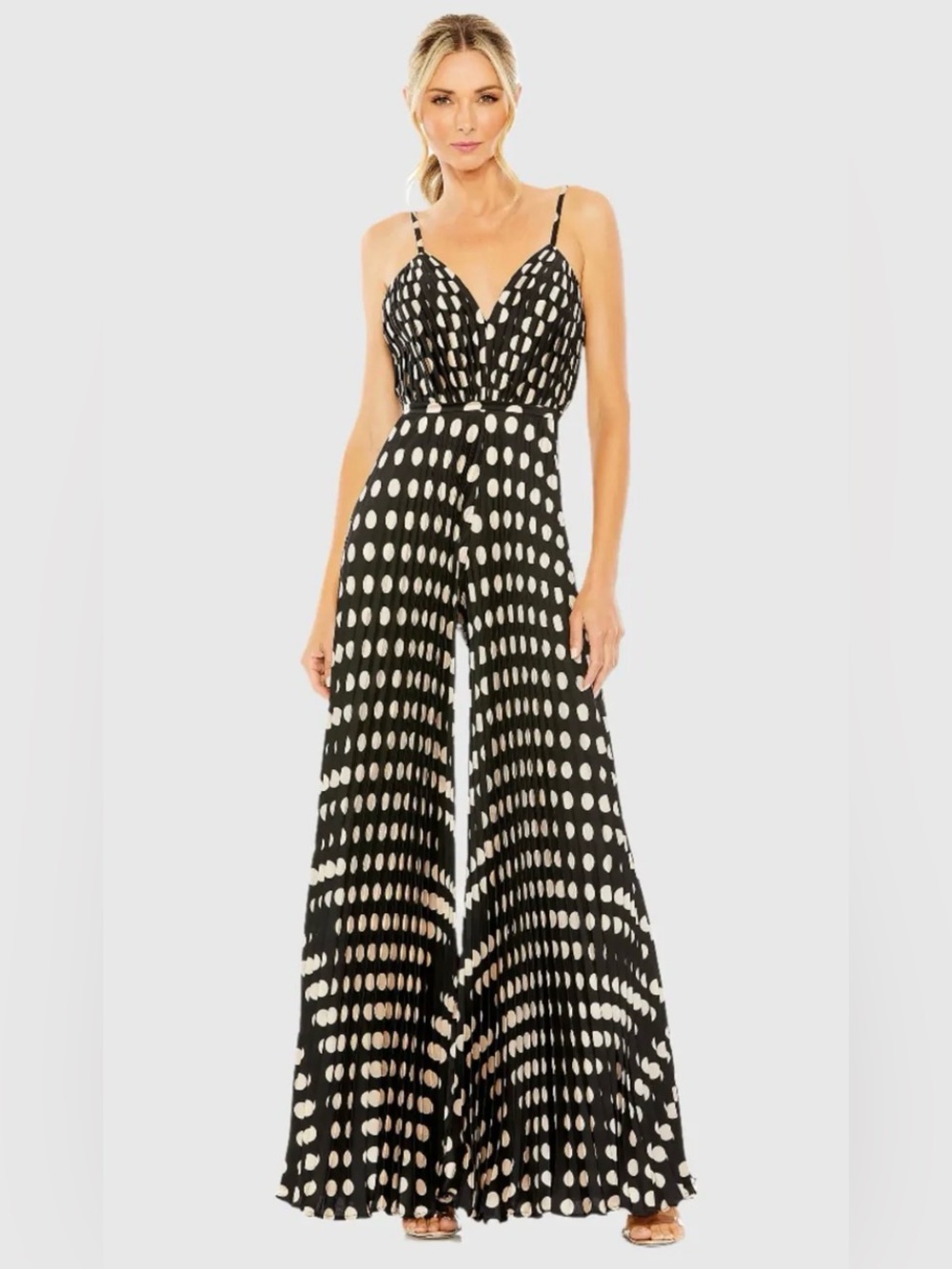 IEENA FOR MAC DUGGAL
Pleated Polka Super Wide Leg Jumpsuit Size 12 New With Tags